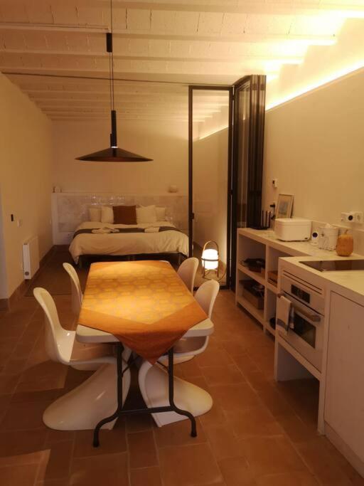 אלייה Romantic Stay In Grand Setting מראה חיצוני תמונה
